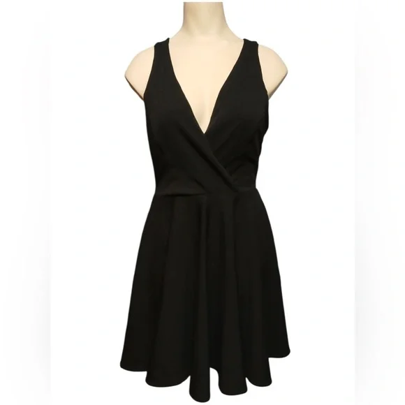 Lulu's Black Backless Dress - Picture 5 of 12